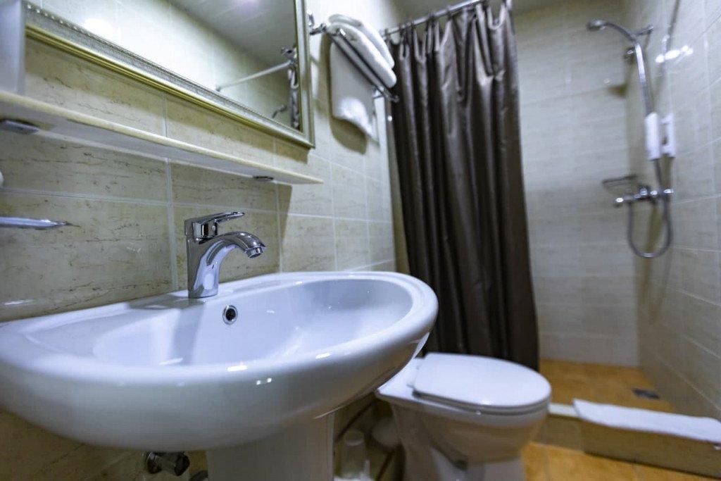 Sayyoh Hotel Ташкент Екстер'єр фото