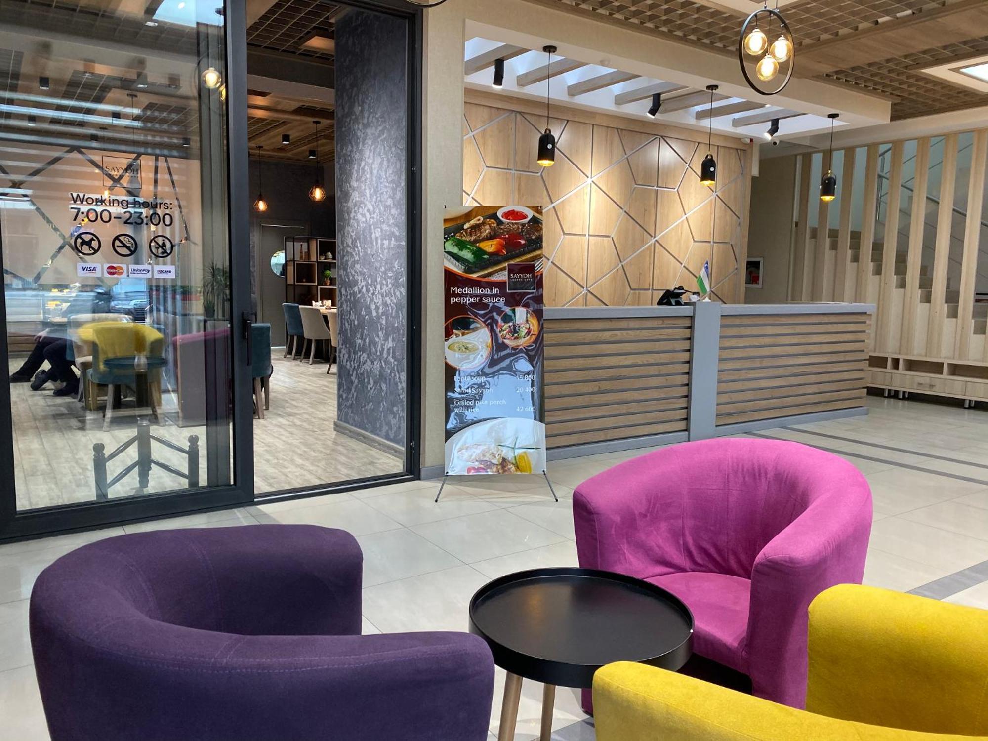 Sayyoh Hotel Ташкент Екстер'єр фото