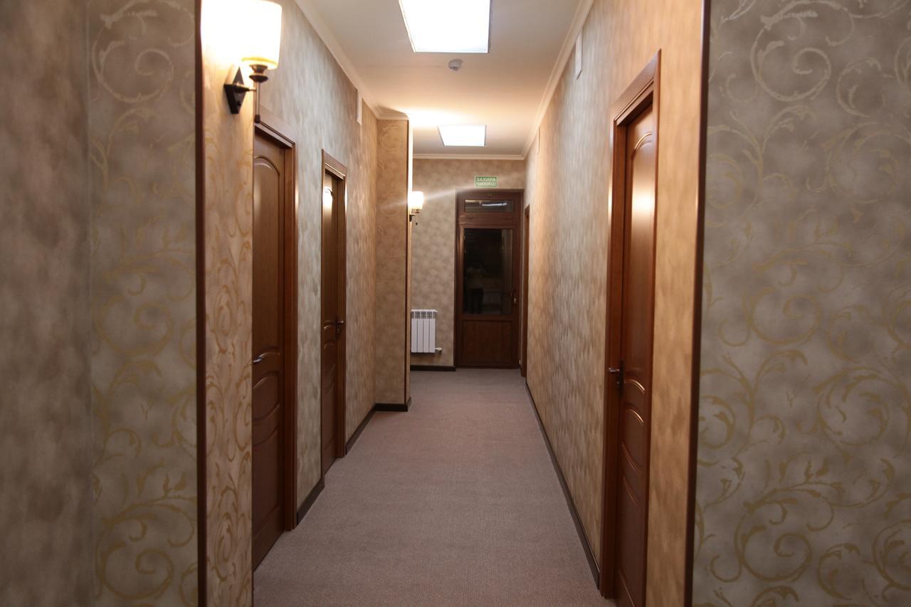 Sayyoh Hotel Ташкент Екстер'єр фото