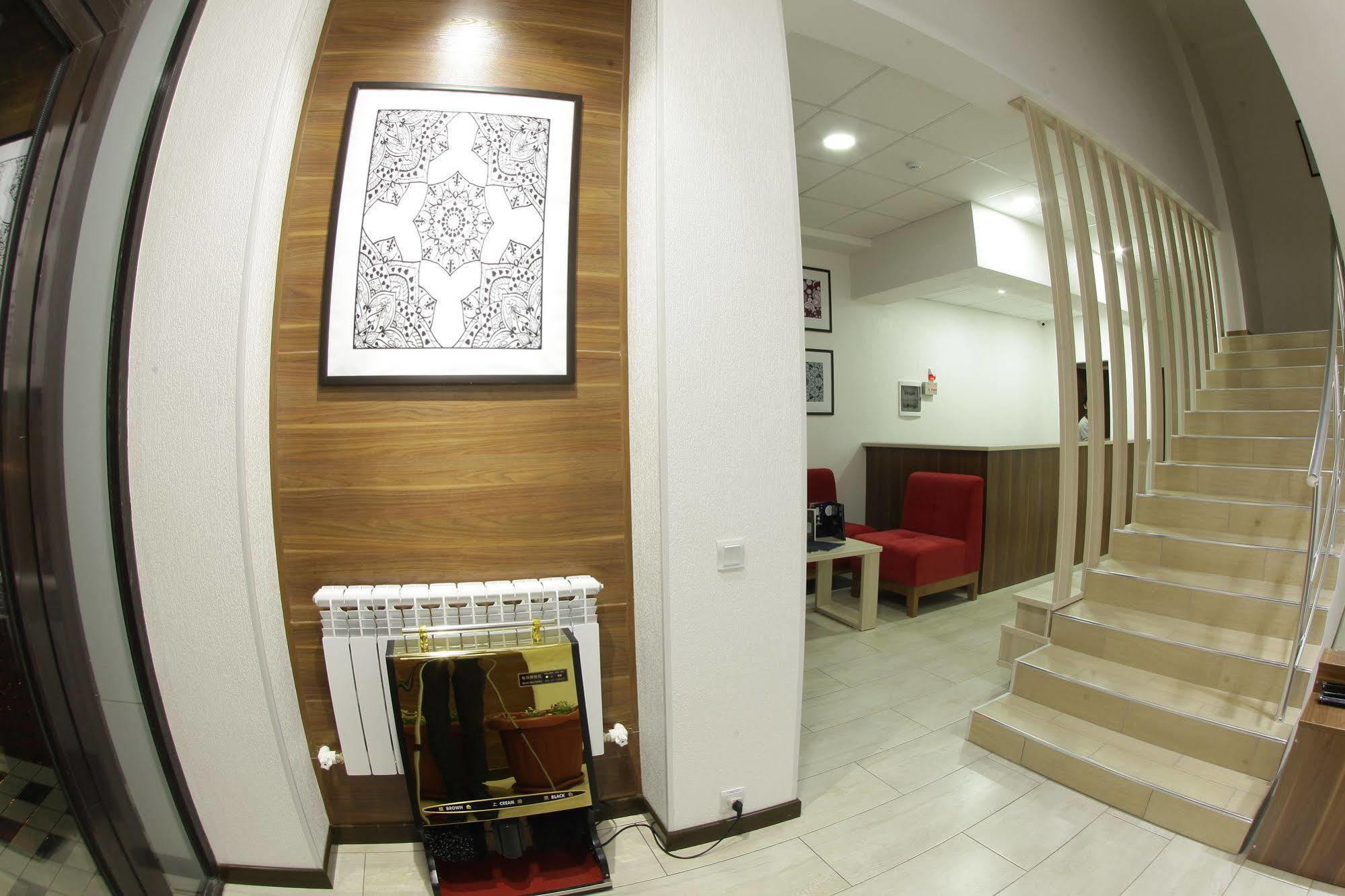 Sayyoh Hotel Ташкент Екстер'єр фото