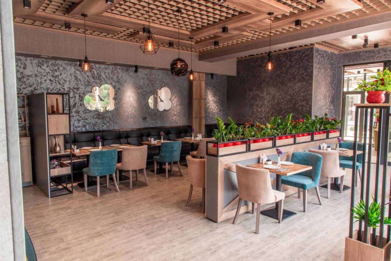 Sayyoh Hotel Ташкент Екстер'єр фото